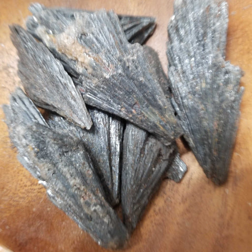 Raw - Black Kayanite | High Ho Gems and Crystals