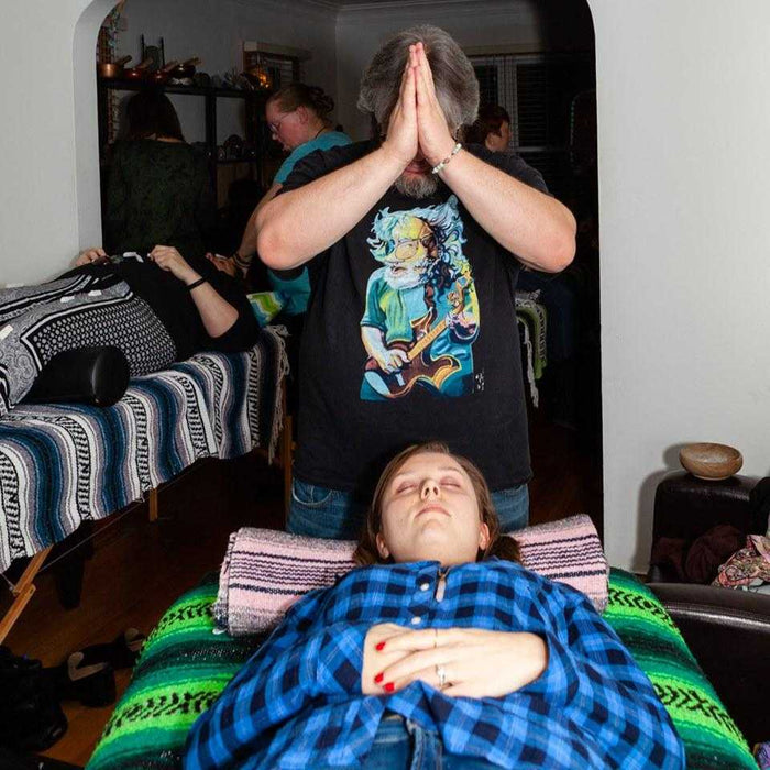 Services - Reiki Treatment with Jeff | High Ho Gems and Crystals