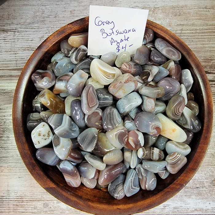 Tumbled stones - Grey Botswana Agate